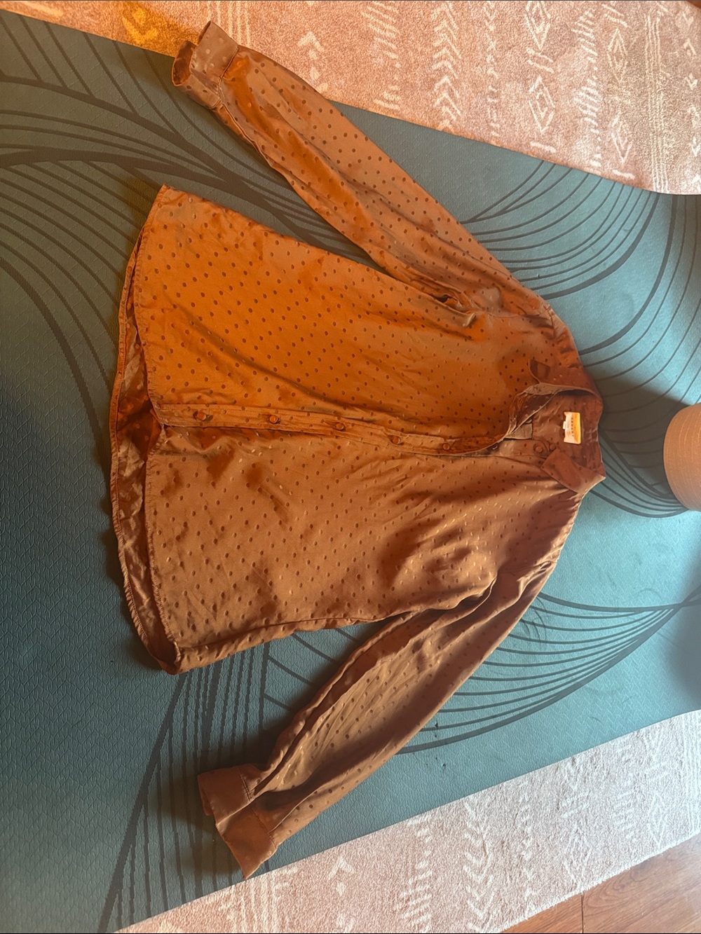 Sezane silk dot Ann shirt - Picture 2 of 9